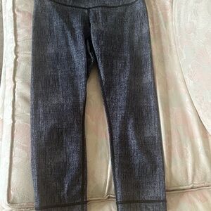 lululemon capri leggings
